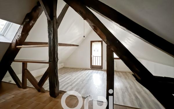 Immeuble à vendre    5 pièces • 97,50 m2 Mantes-la-Jolie