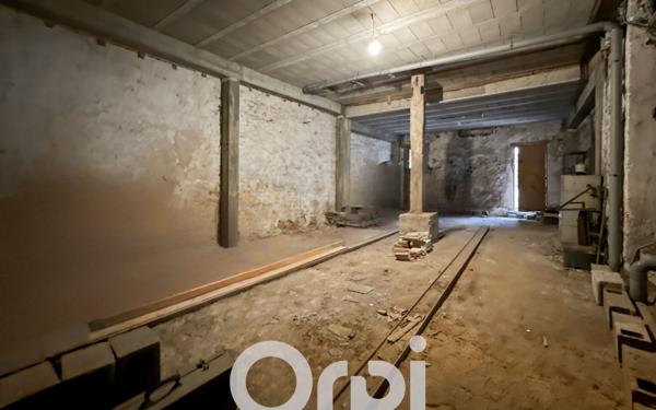 Immeuble à vendre    5 pièces • 97,50 m2 Mantes-la-Jolie