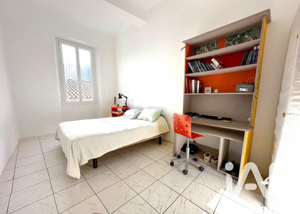 Maison à vendre 5 pièces 120 m² Cuers