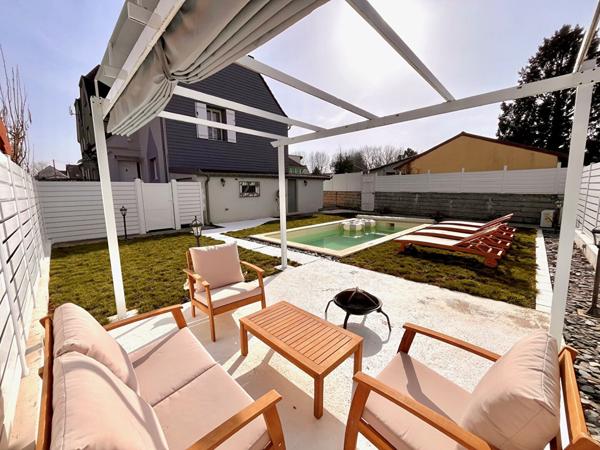 Maison Sainte Marie Aux Chênes avec piscine