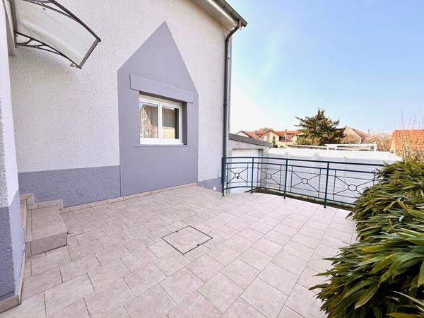 Maison Sainte Marie Aux Chênes avec piscine