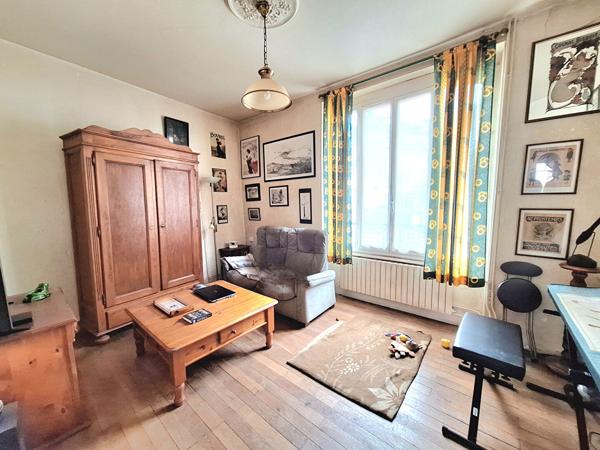 A vendre Maison Montluçon 3 pièce(s) idéalement placée et à fort potentiel Montluçon