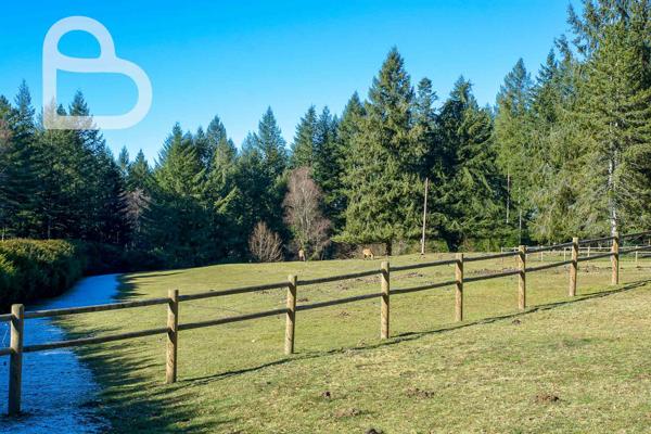 Saint-Céré (46400) Domaine de caractère rénové – gîtes, piscine, étang, chevaux