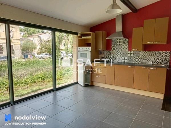 Bureaux de 160m² en plein centre de Langoiran !