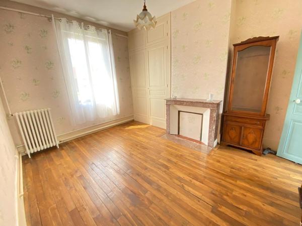 Demeure de 140m2 de plain-pied 4 chambres, jardin