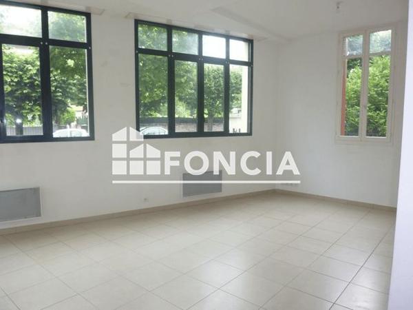 Location Local commercial 4 pièces 81.1 m² - 82 AVENUE DE LA MARNE Biarritz 64200