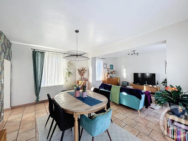 Maison à vendre  5 pièces - 118 m 2   LACROIX ST OUEN  - 60