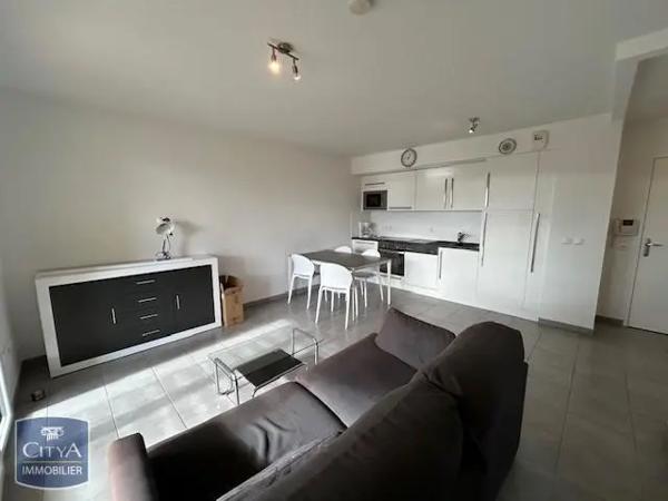 Appartement à louer 2 pièces 41m²