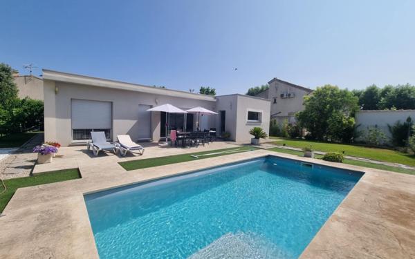 Maison à vendre    5 pièces • 137 m2 Montfavet - Avignon