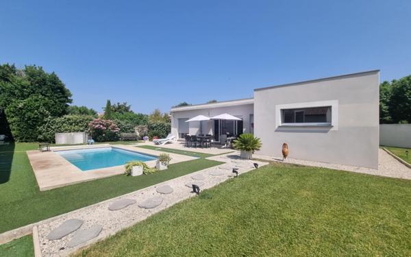 Maison à vendre    5 pièces • 137 m2 Montfavet - Avignon