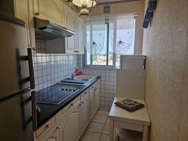 APPARTEMENT à VAUX SUR MER