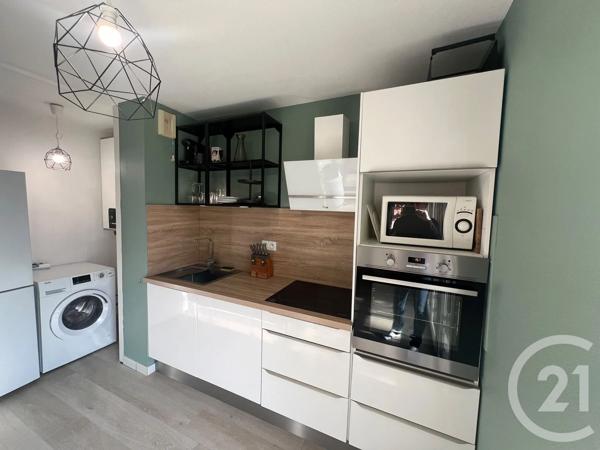 Appartement F2 à vendre  2 pièces - 47,88 m 2   ROYAN  - 17