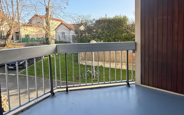 Appartement à vendre    1 pièce •  Argenteuil