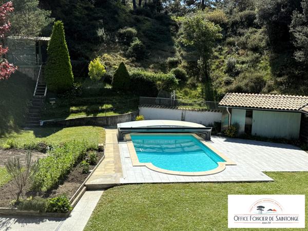 Maison Traditionnelle vue sur dune et forêt