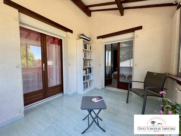 Maison Traditionnelle vue sur dune et forêt