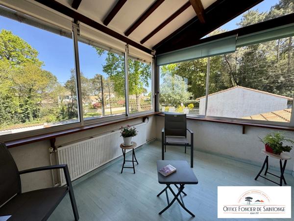Maison Traditionnelle vue sur dune et forêt
