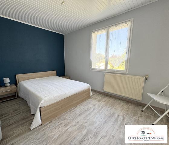 Maison Traditionnelle vue sur dune et forêt