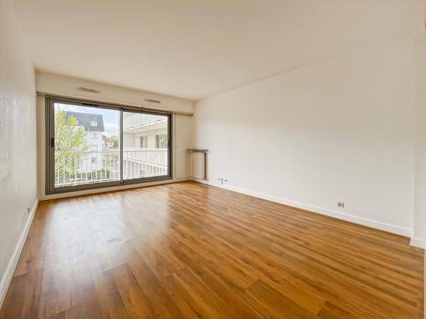 MELUN - Quartier Saint-Liesne - Appartement 4 pièces de 76,83 m² à vendre en exclusivité