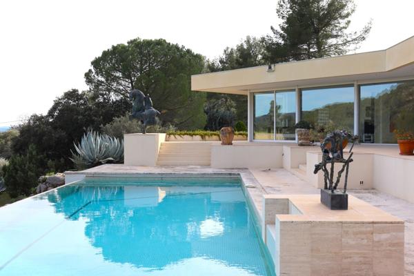 Vente Maison contemporaine Salernes 11 Pièces 610 m²