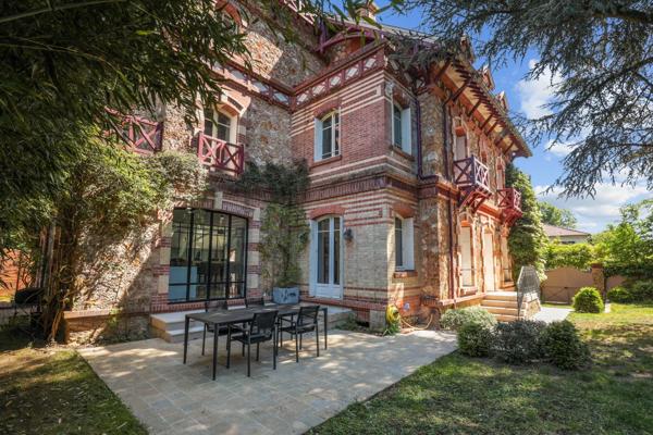 Vente Maison de luxe Vaucresson 8 Pièces 292 m²