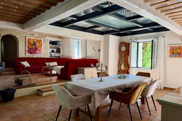 Vente Mas Uzès 13 Pièces 397 m²