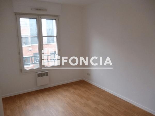 Location Appartement 2 pièces 49.45 m² - 48 RUE DU GUET Lille 59000
