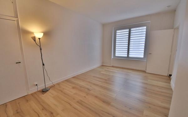 Appartement à vendre    2 pièces • 53,61 m2 Château-Thierry