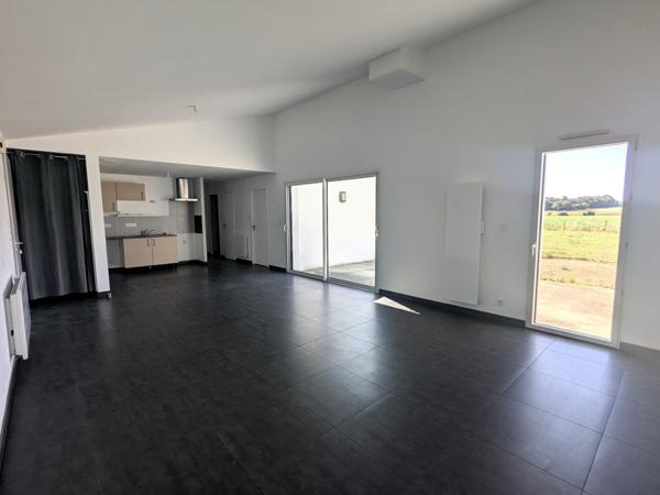 56130 NIVILLAC - Vue dégagée sur la campagne, maison récente de plain-pied- 3 chambres- normes PMR- garage