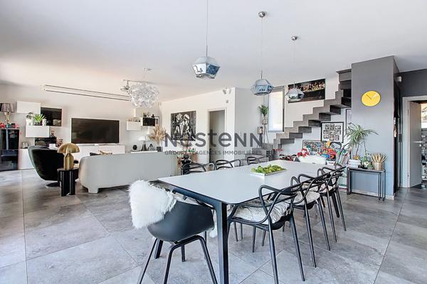 SOMPTUEUSE MAISON CONTEMPORAINE 140 M² T4/5 RECENTE DE 2017