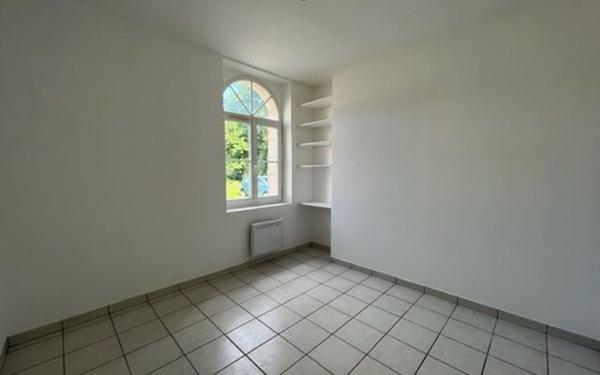 Appartement à louer    3 pièces •  Ressons-sur-Matz