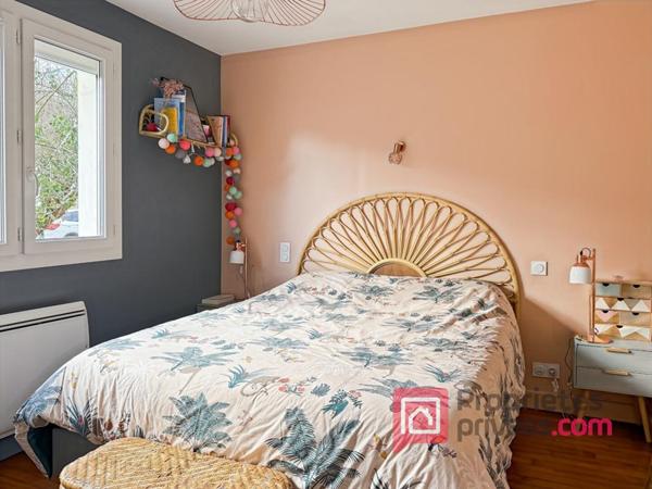 Maison  5 pièce(s) 95 m2