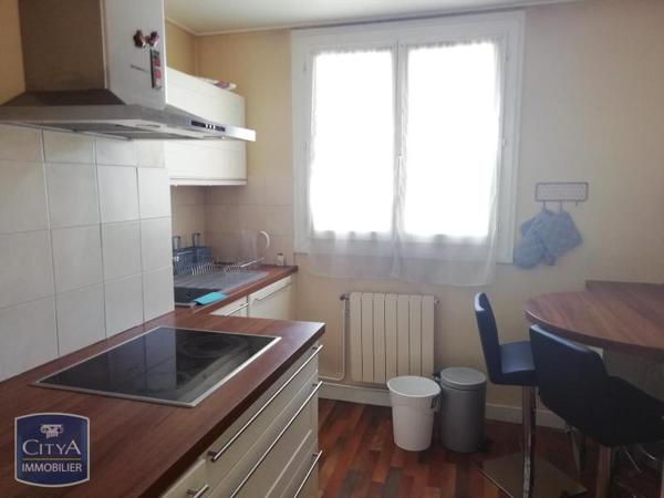 Appartement à louer 2 pièces 52.79m²