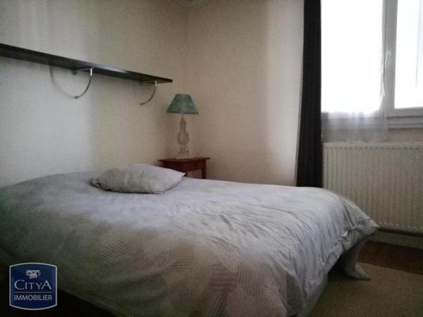 Appartement à louer 2 pièces 52.79m²