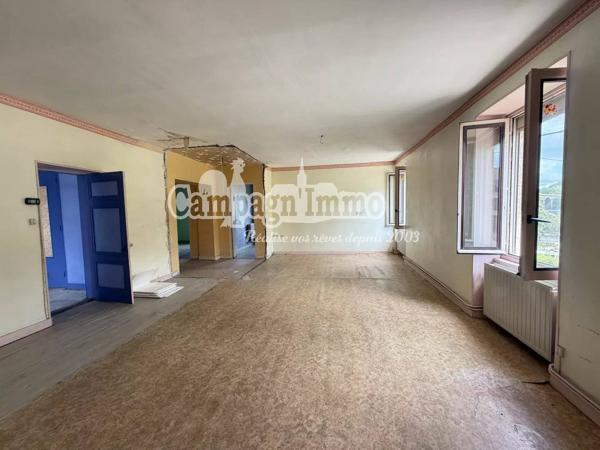 Appartement à rénover avec des combles