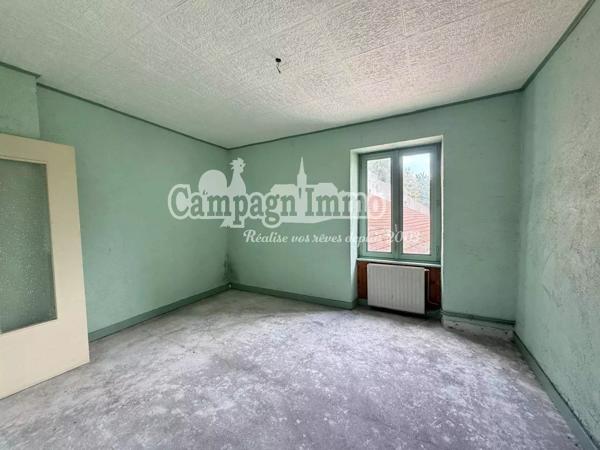Appartement à rénover avec des combles