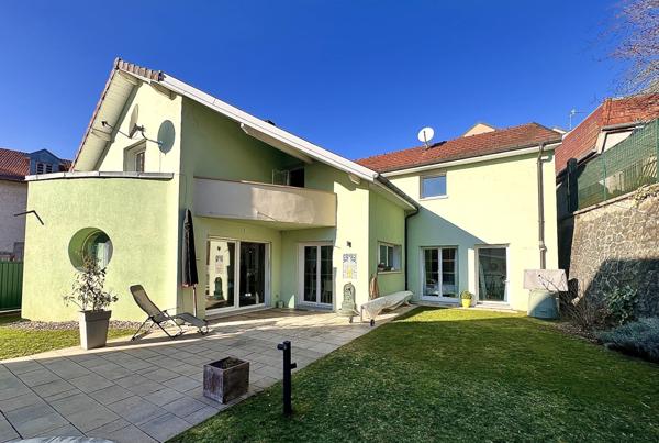 Magnifique maison d'architecte de 210 m2 (160 m2 habitable) au centre de BELFORT