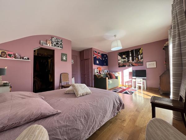 Magnifique maison d'architecte de 210 m2 (160 m2 habitable) au centre de BELFORT