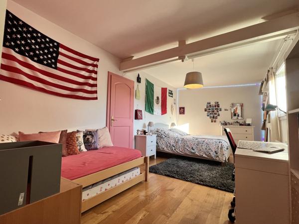 Magnifique maison d'architecte de 210 m2 (160 m2 habitable) au centre de BELFORT