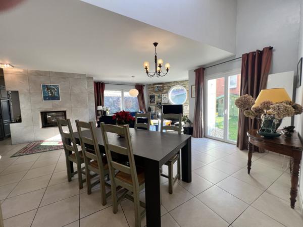 Magnifique maison d'architecte de 210 m2 (160 m2 habitable) au centre de BELFORT