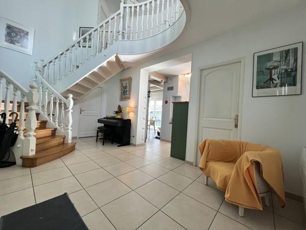 Magnifique maison d'architecte de 210 m2 (160 m2 habitable) au centre de BELFORT