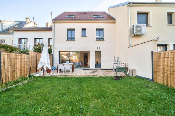Maison FAMILIALE Clamart 6 pièce(s) 145 m2
