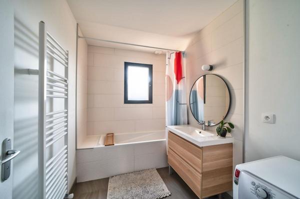 Maison FAMILIALE Clamart 6 pièce(s) 145 m2