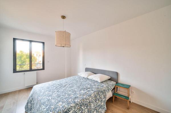 Maison FAMILIALE Clamart 6 pièce(s) 145 m2