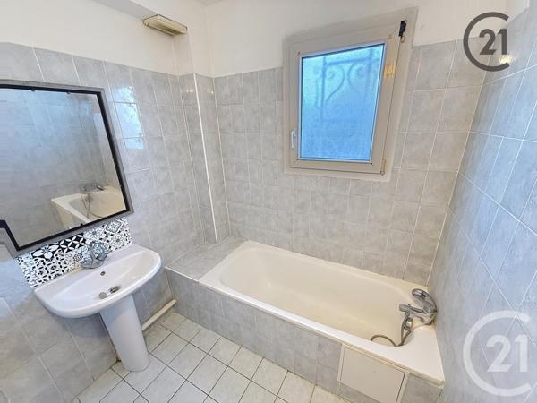 Maison à vendre  6 pièces - 111,79 m2 CHEMILLY SUR YONNE - 89