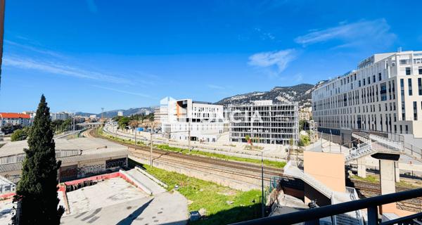 À vendre Appartement 4 pièces 73 m² - Toulon 83000