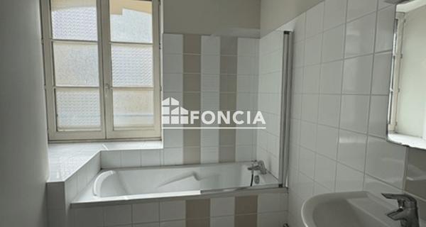 À vendre Appartement 3 pièces 81 m² - Sedan 08200
