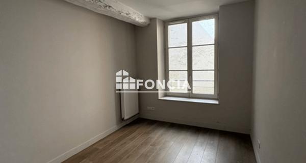 À vendre Appartement 3 pièces 81 m² - Sedan 08200