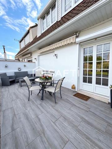 Maison 94 M2 avec 3 chambres, garage et jardin.