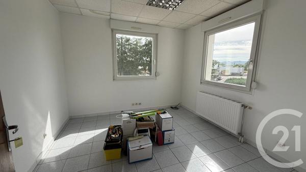 Immeuble à vendre  180 m 2   STE MARGUERITE  - 88