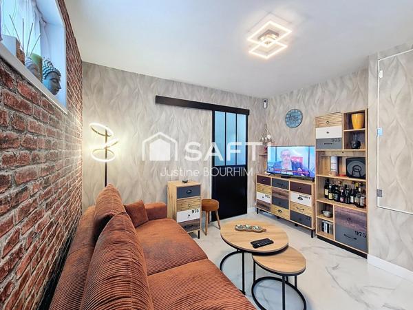 Plain pied individuel, 3 chambres, jardin, double garage....On pose ses meubles!